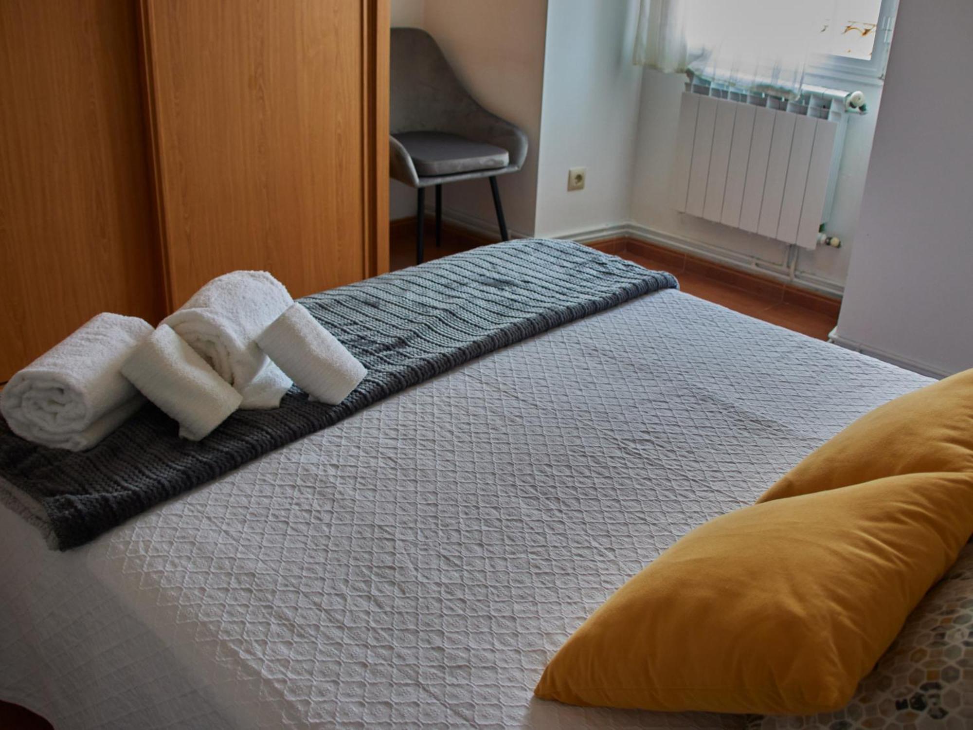 Casa A Coruxa Apartman San Salvador de Poio Szoba fotó